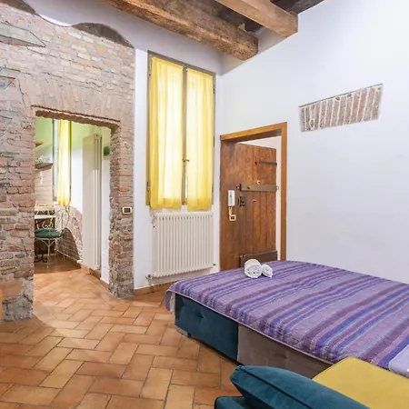 Apartmán De'gombruti, By Short Holidays Boloňa