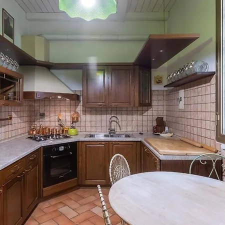 Apartmán De'gombruti, By Short Holidays