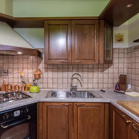 De'gombruti, By Short Holidays Apartamento